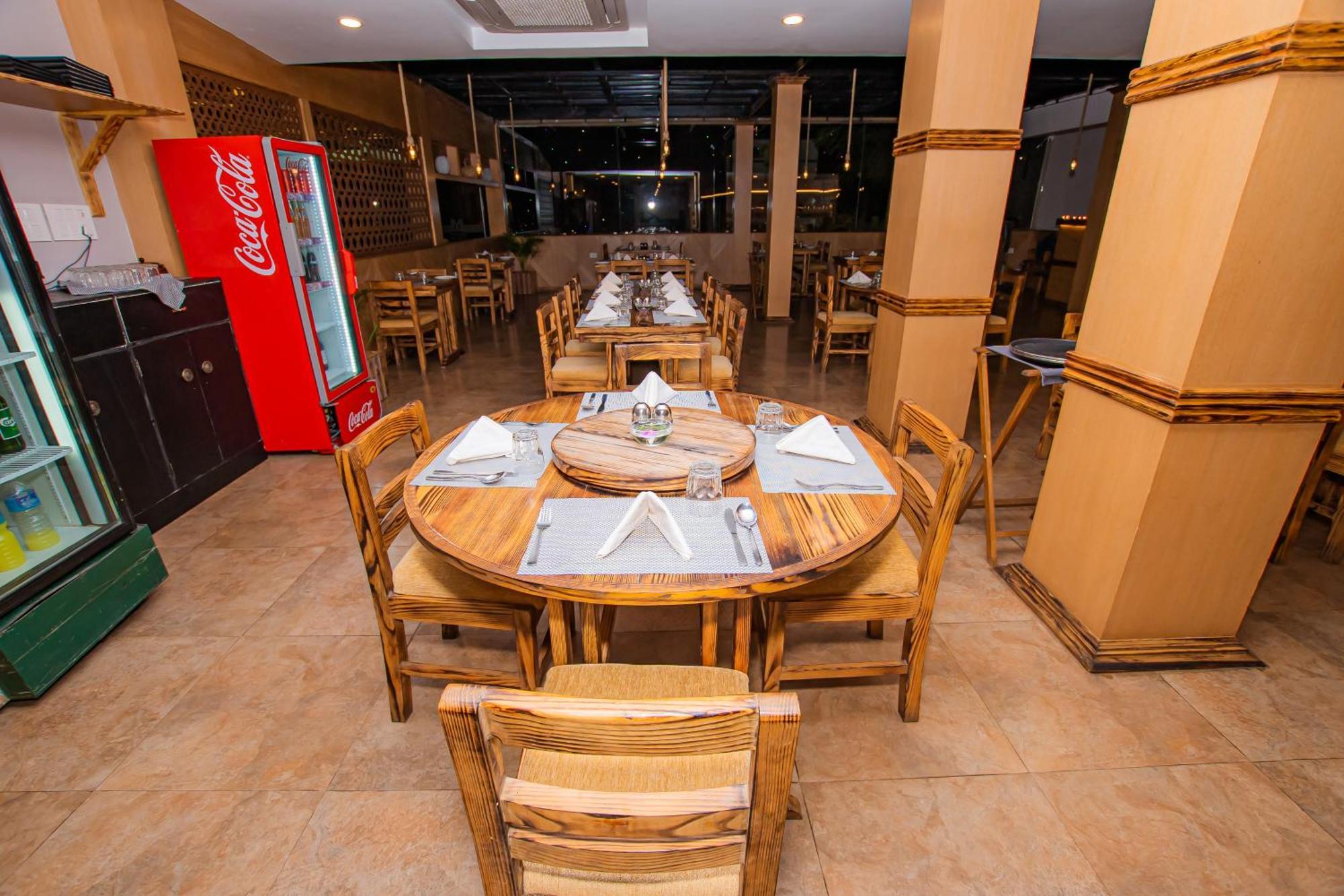Majheri Resort And Spa Pokhara Exterior photo